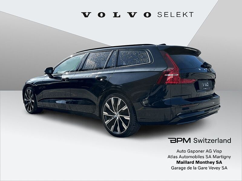 Volvo  B4 Diesel Plus Dark Mild Hybrid Geartronic