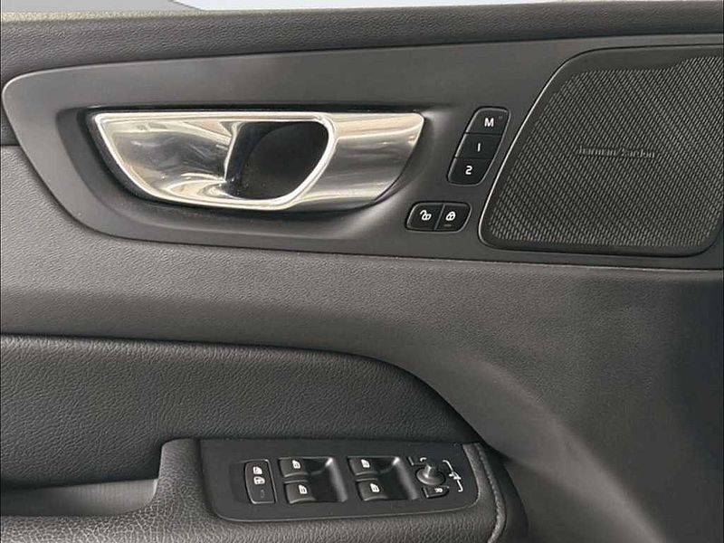 Volvo  T8 eAWD Inscription Geartronic
